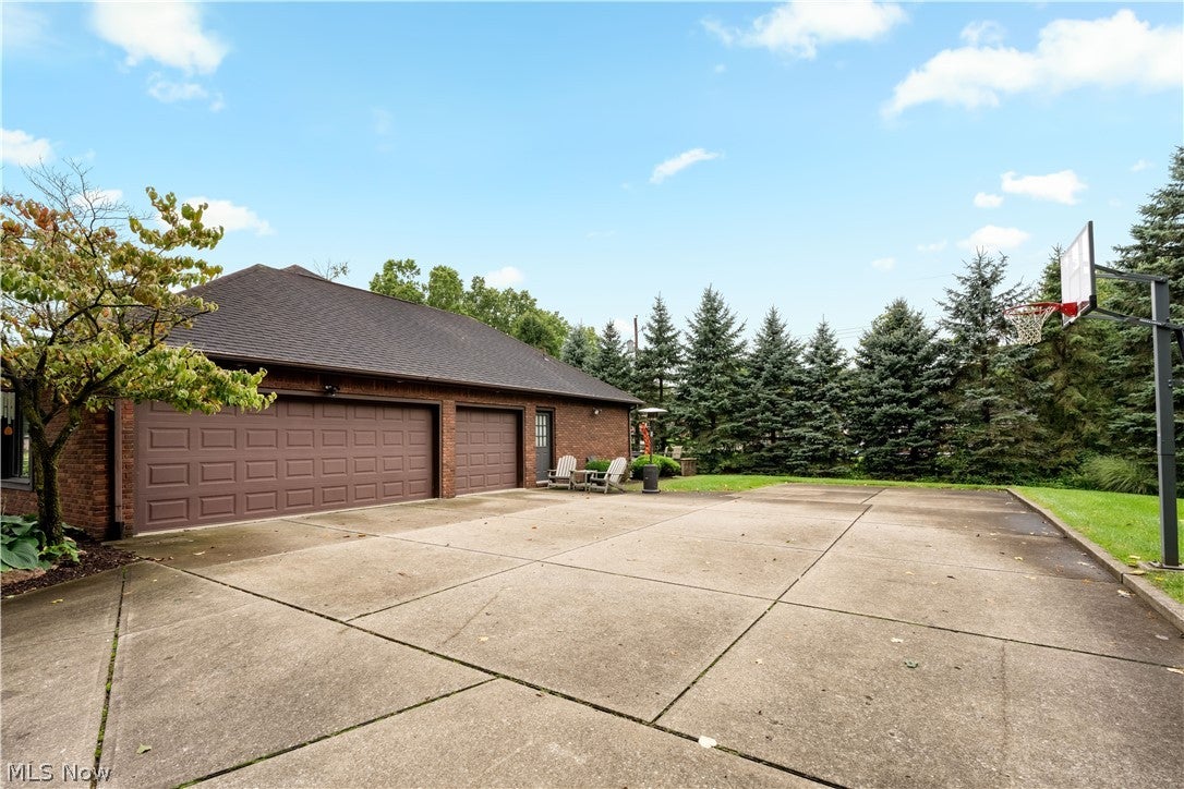 1280 Grenada Drive NE