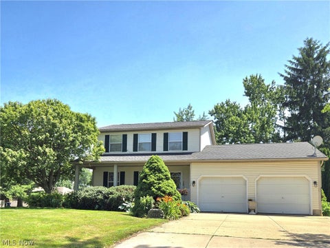 Homes For Sale - 1742 Steese Road<br/> Green, OH 44685