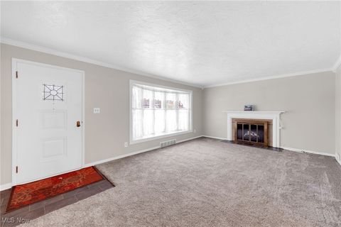 Tiny photo for 15893 Parklawn Avenue, Middleburg Heights, OH 44130 (MLS # 5178828)