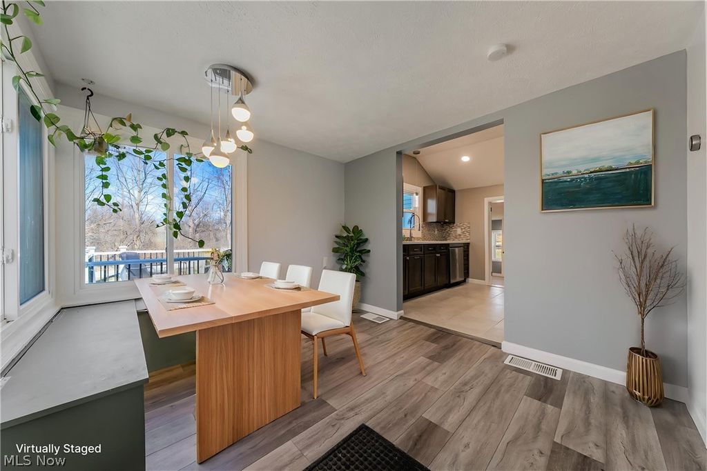 Photo of 2745 Rockefeller Road, Willoughby Hills, OH 44092 (MLS # 5191870)