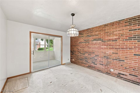 Tiny photo for 25600 Country Club Boulevard #9, North Olmsted, OH 44070 (MLS # 5238967)
