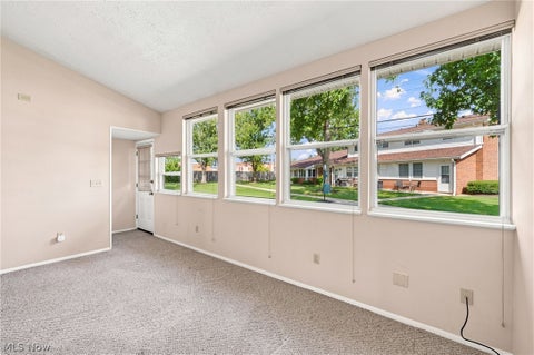 Tiny photo for 25600 Country Club Boulevard #9, North Olmsted, OH 44070 (MLS # 5238967)