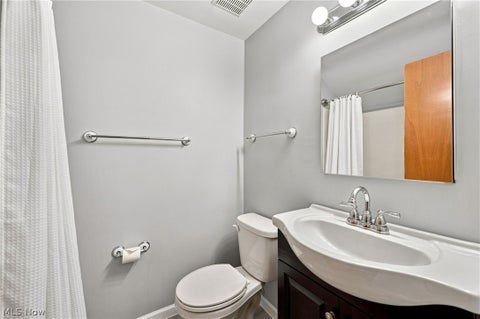 Tiny photo for 25600 Country Club Boulevard #9, North Olmsted, OH 44070 (MLS # 5238967)