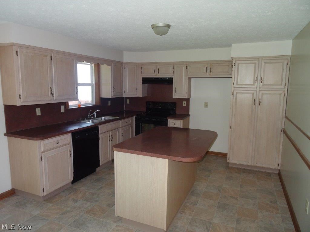 Arrowhead Trail - Residential