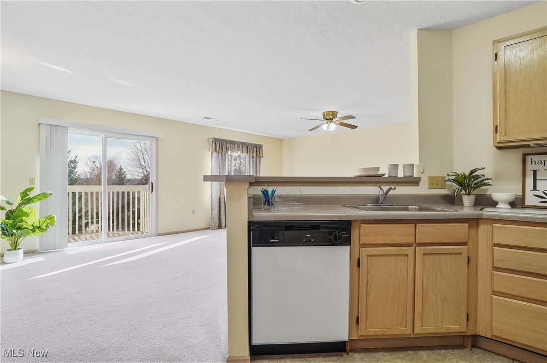 1465 Buckingham Gate Boulevard #D, Cuyahoga Falls, Ohio image 4