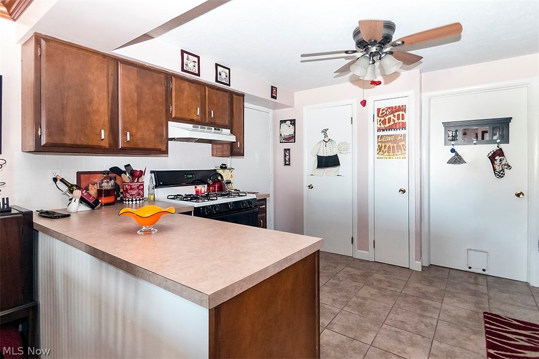 Pine Crest Condo - Residential