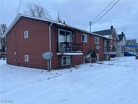 Tiny photo for 125 W 35th Street, Lorain, OH 44055 (MLS # 5179278)