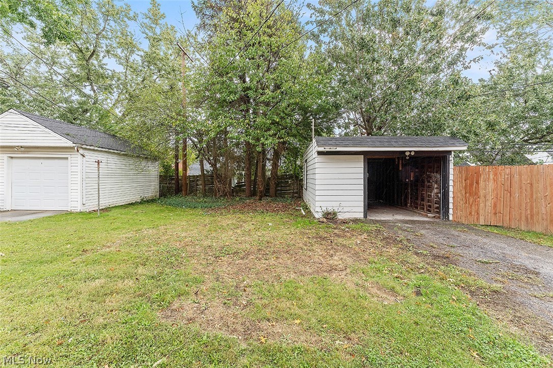 Maple Heights - Residential Lease