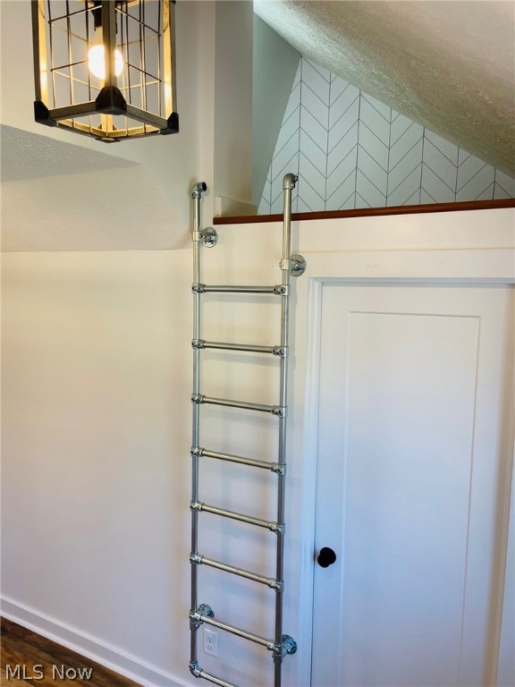 Blue Bird Beach Sub - Residential