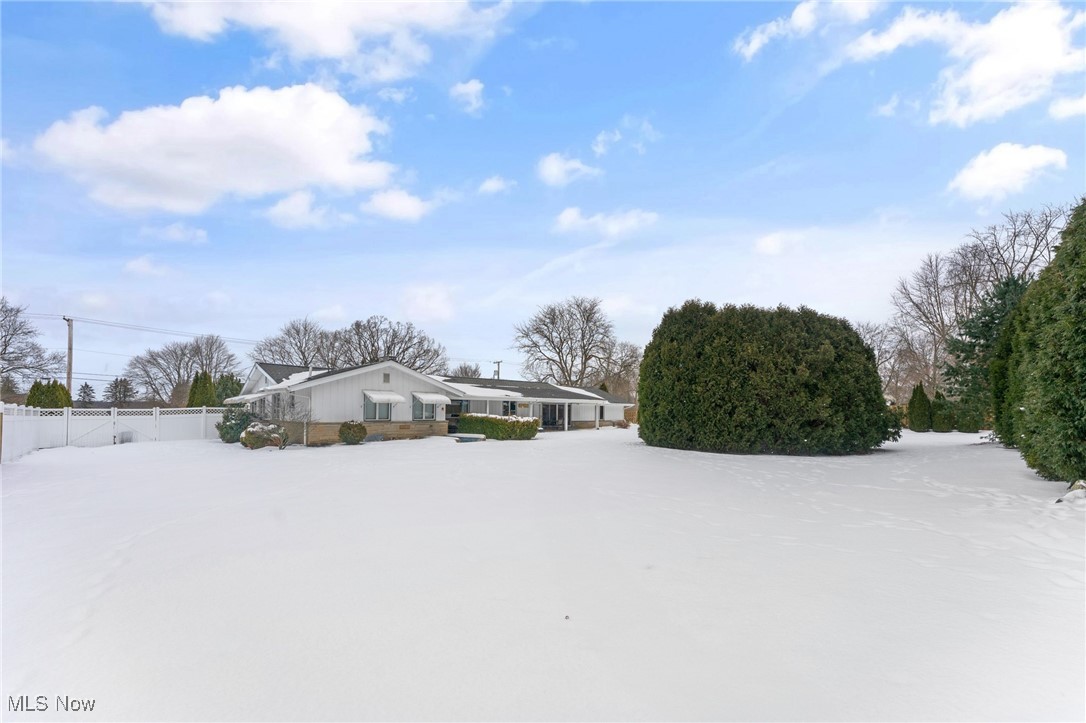 1151 Palmetto Drive, Hubbard, Ohio image 42