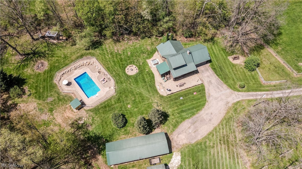 11376 Ridgeway Road