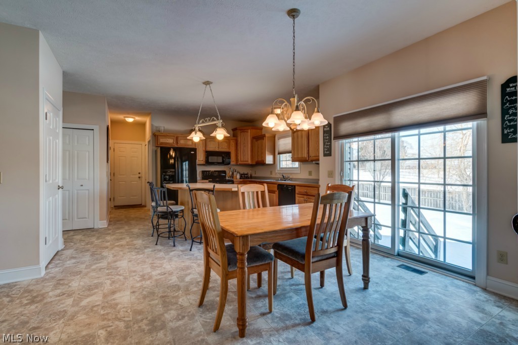 Quail's Chase - Residential