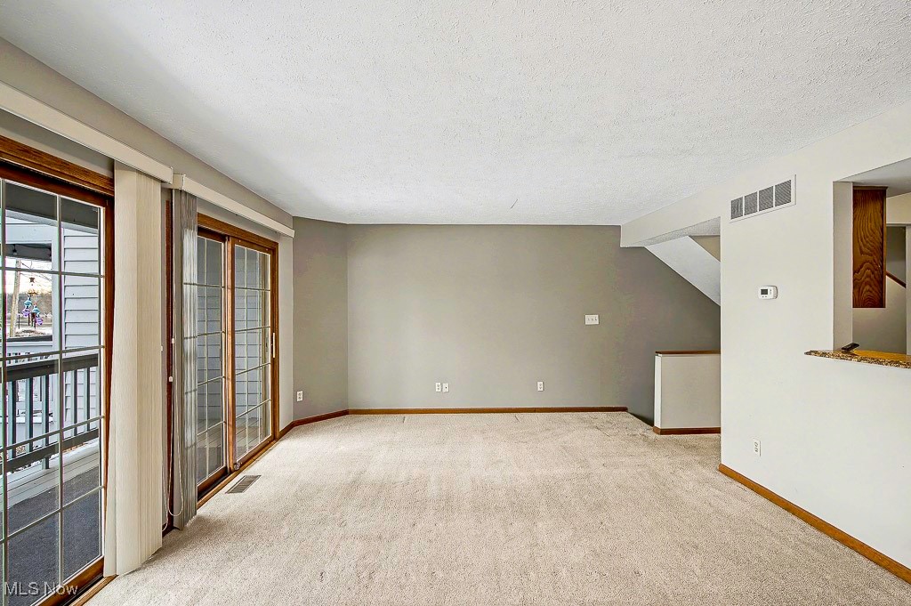 Levee Twnhses - Residential