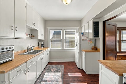 Tiny photo for 1183 Andrews Avenue, Lakewood, OH 44107 (MLS # 5257060)