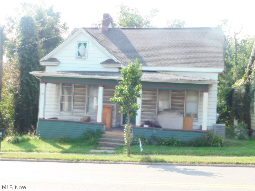 Three bedroom home with one full bath. Home is need of some repairs. Electrical and plumbing have been updated. Furnace and AC are newer. very large lot.