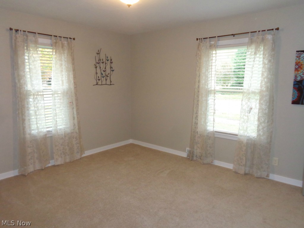 Deis-Mcmillan Sub - Residential Lease