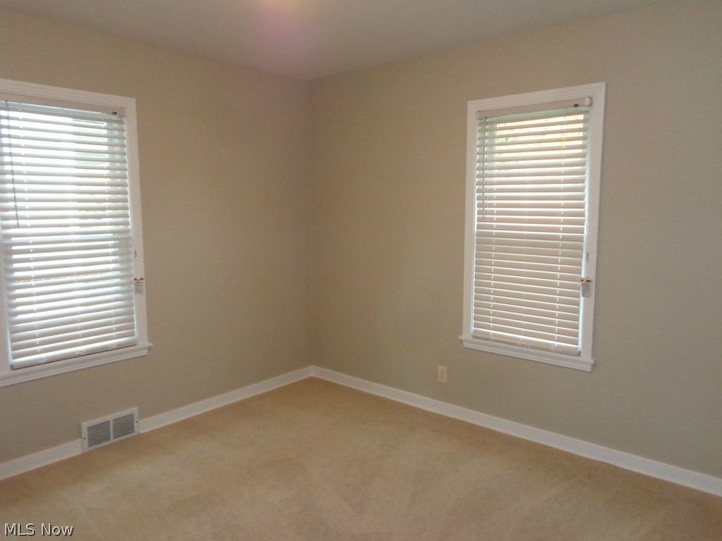 Deis-Mcmillan Sub - Residential Lease