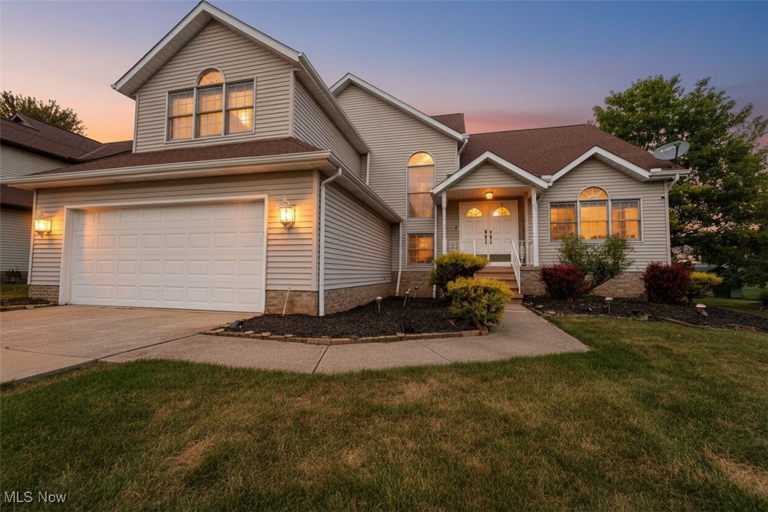 STUNNING COLONIAL !!!
One owner 4BR/2.5BA colonial waiting for YOUR family to call it home! This 3,188 sq ft beauty plus finished lower level sits on a spectacular 0.39-acre lot - imagine the barbecues, gardens, and memories you'll create!
COZY FIREPLACE for romantic evenings and family gatherings
CENTRAL AIR keeps you cool all summer long
ATTACHED 2-CAR GARAGE - no more scraping ice off windshields!
FULL BASEMENT - man cave, she-shed, or kids' playroom potential
GORGEOUS DECK perfect for morning coffee or evening wine
8 SPACIOUS ROOMS including 4 bedrooms for growing families
PRIME BEDFORD LOCATION:
Excellent Bedford schools
Minutes to Cleveland Metroparks
Just 12 miles to downtown Cleveland
Easy highway access
Built in 1992 with quality construction and pride of ownership evident throughout! The level lot is perfect for kids, pets, or your dream landscaping project. This isn't just a house - it's your family's next chapter!
Priced at $405,000 - exceptional value in today's market!
Schedule your showing TODAY - properties like this don't last long in Bedford! Your dream home awaits!