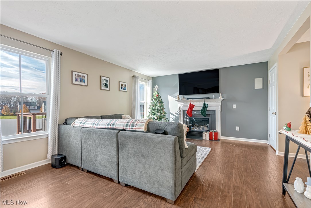 Meadow View Ph 03 - Residential