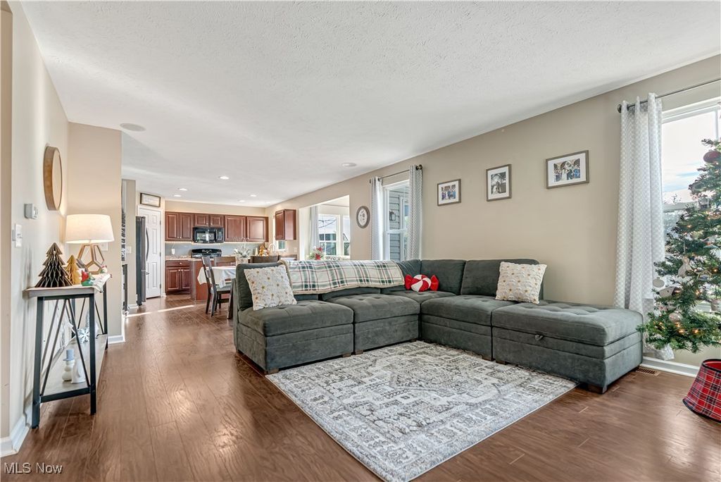 Photo of 8795 Kelly Lane, Streetsboro, OH 44241 (MLS # 5170831)