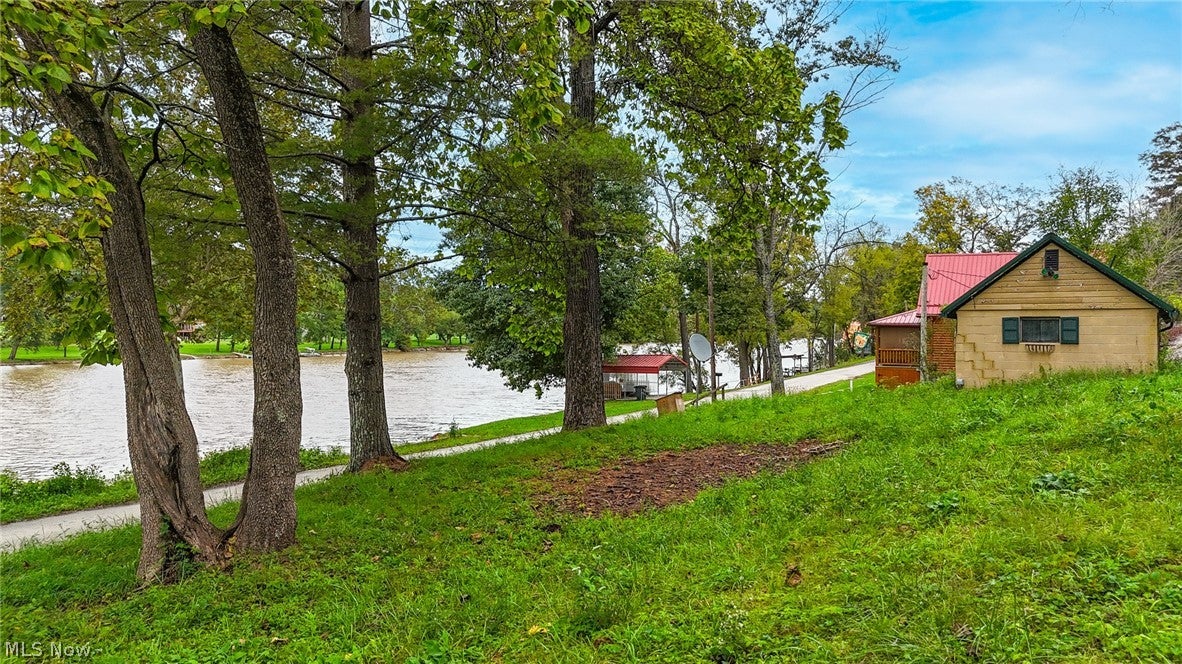 9223 Muskingum River Road