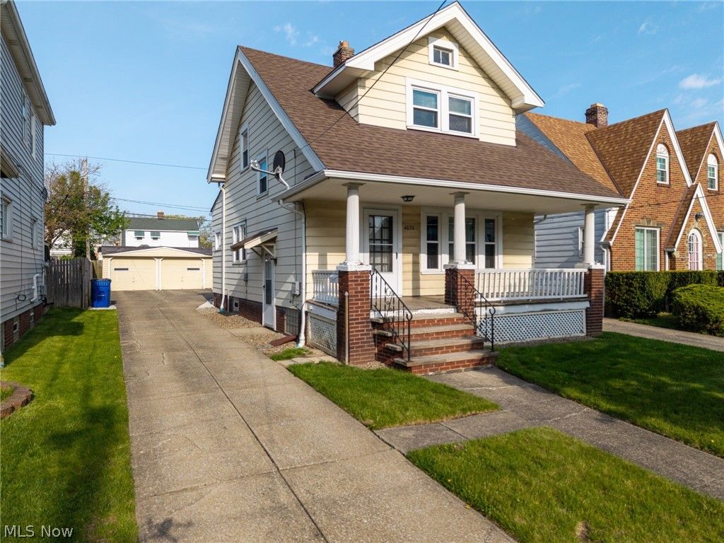 Photo of 4076 W 49 Street, Cleveland, OH 44144 (MLS # 5203403)