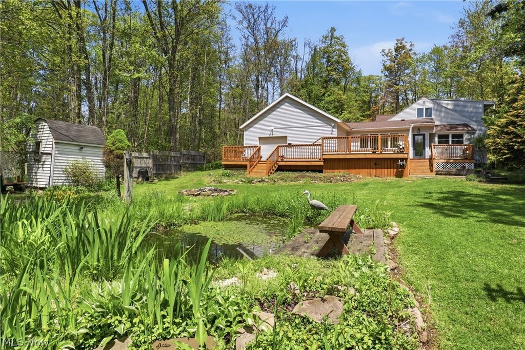 Photo of 8977 Cedar Road, Chesterland, OH 44026 (MLS # 5208662)