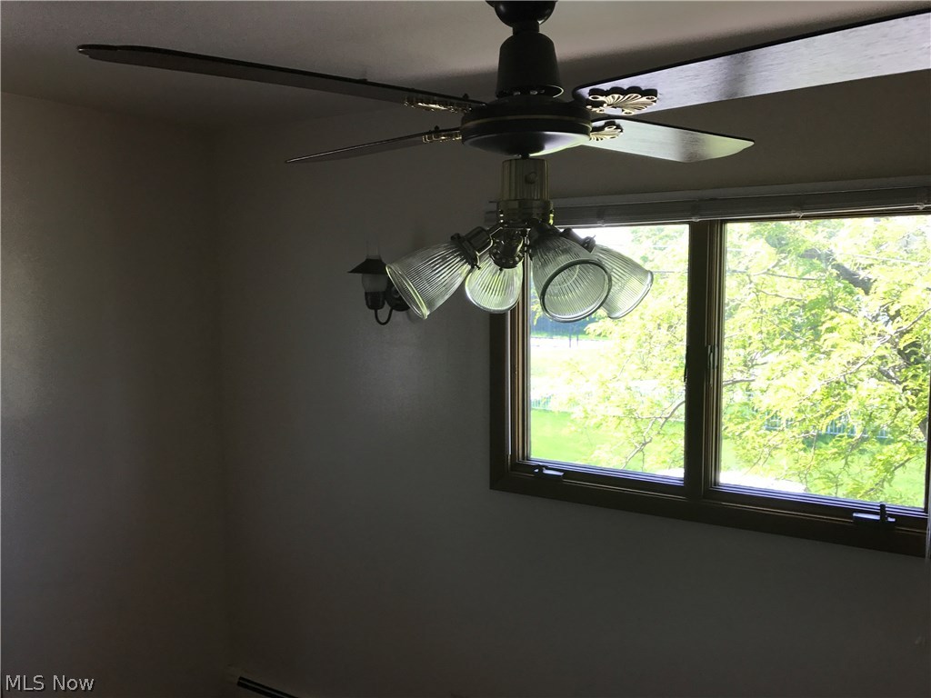 Pelham Manor - Residential Income