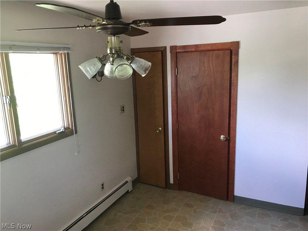 Pelham Manor - Residential Income