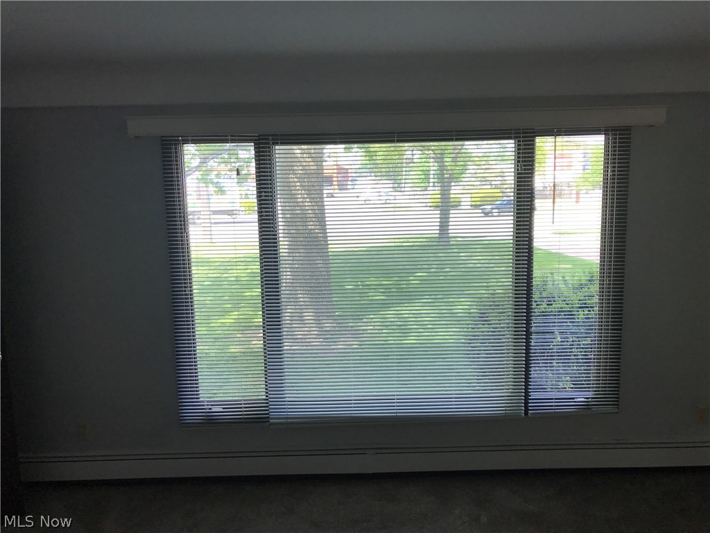 Pelham Manor - Residential Income