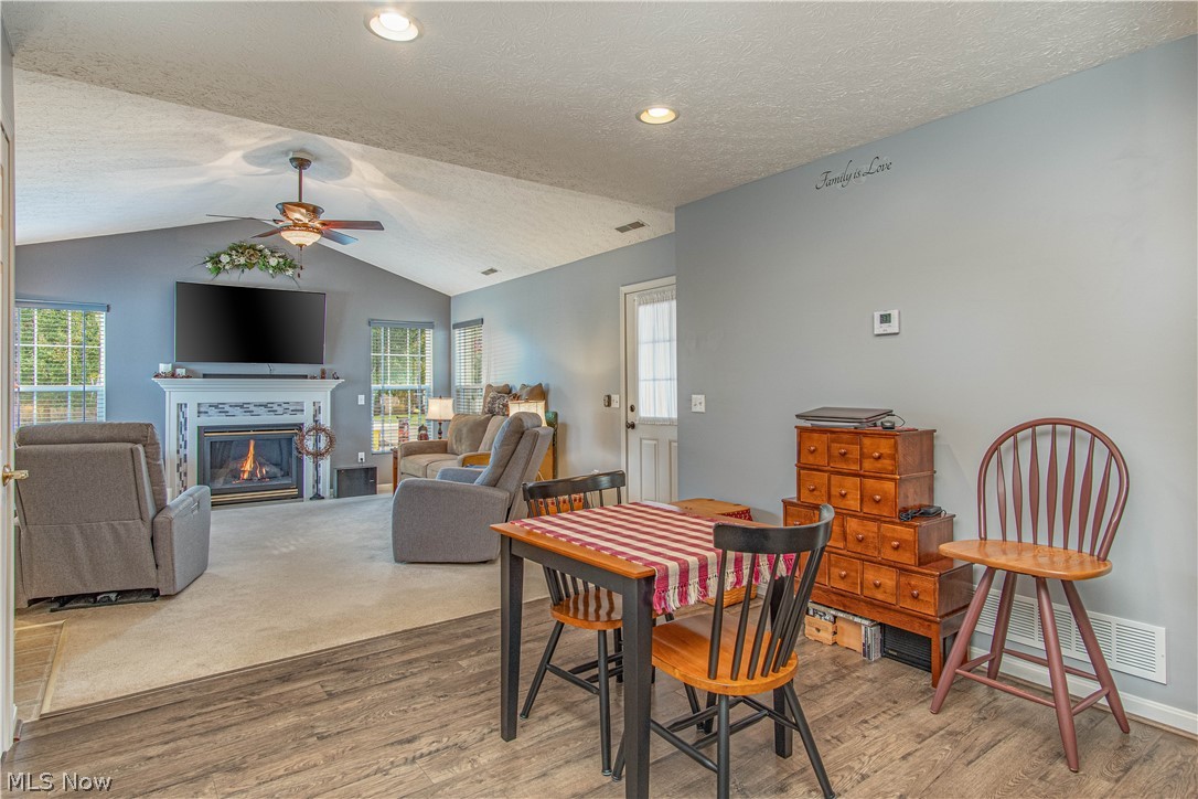 Villas/Stonebridge Condos - Residential