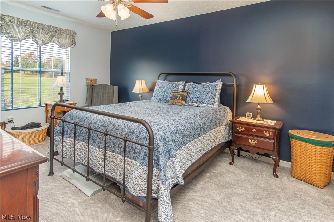 Villas/Stonebridge Condos - Residential