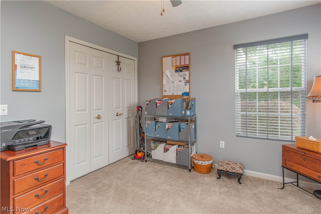 Villas/Stonebridge Condos - Residential