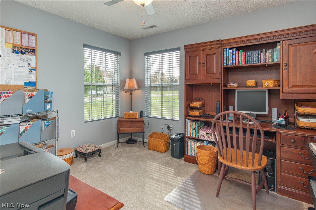 Villas/Stonebridge Condos - Residential