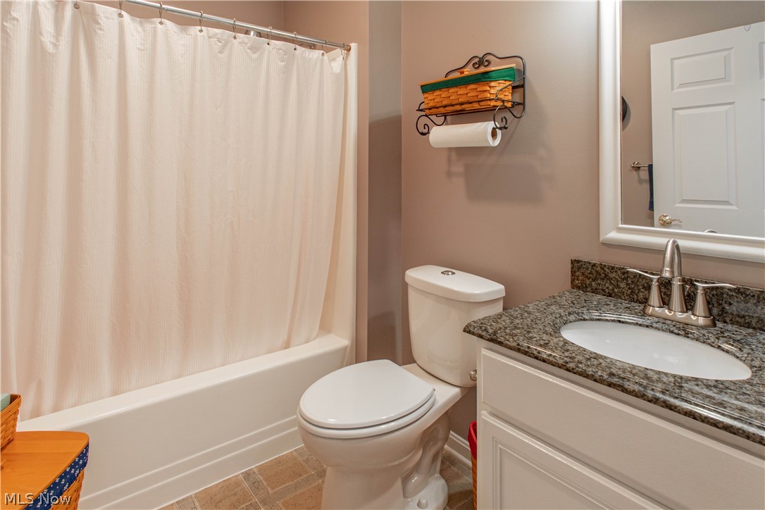 Villas/Stonebridge Condos - Residential