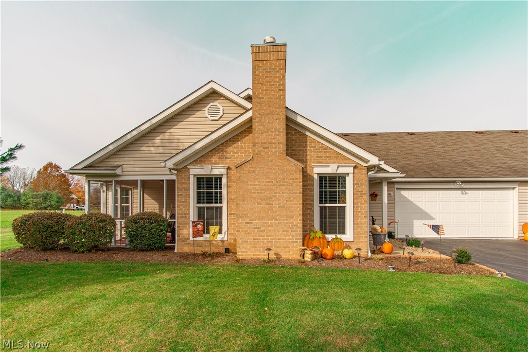 Villas/Stonebridge Condos - Residential