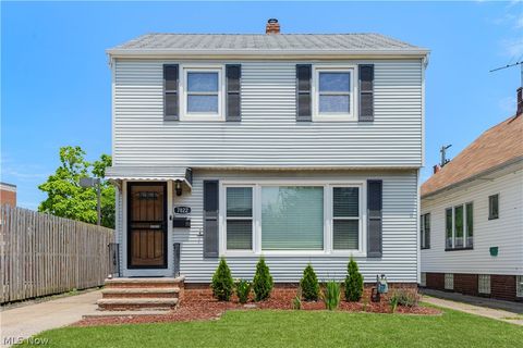 Single Family Residence in Parma OH 7822 Ridgefield Avenue.jpg