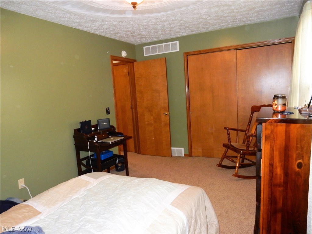 Sugar Crk - Residential