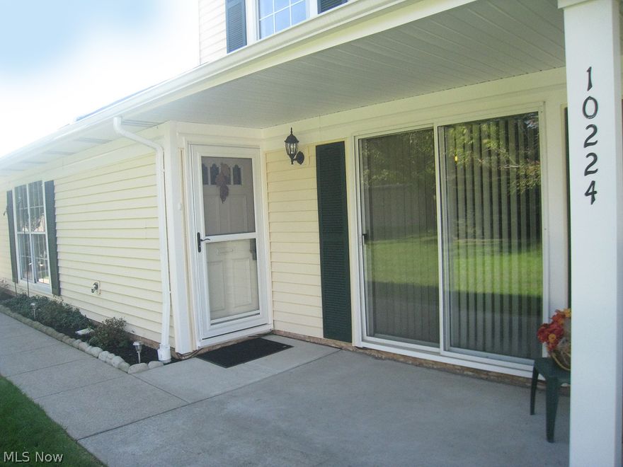 Truly impressive 3 bedroom, 2 full bath  townhouse with a 1-car attached garage.  This immaculate home offers spacious living & dining rooms, a remodeled kitchen with Corian countertops, light Maple cabinets, and all appliances, including washer & dryer are staying.  The laundry room is located off the kitchen.  The 2nd floor has a large master bedroom with a walk-in closet,  an additional walk-in closet off the bedroom, another storage room, and a 3rd bedroom and full bath.  
Updates include: furnace & C/A (2015), roof (2014), and kitchen. This lovely end unit faces a private & treed yard.  Completing this offering is a patio off the dining room, freshly manicured and cared for landscaping, a newly remodeled recreation center, and a pool.  Don’t miss out!