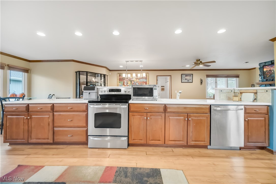 3995 Surfside Circle, Aurora, Ohio image 11