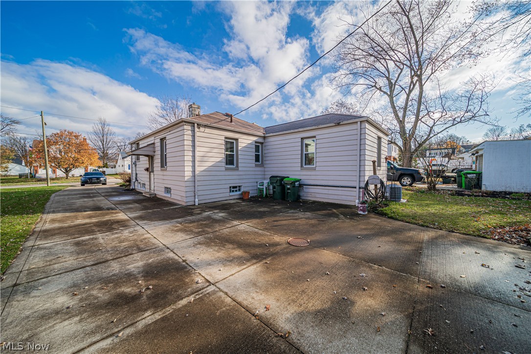 Jones Hills - Residential