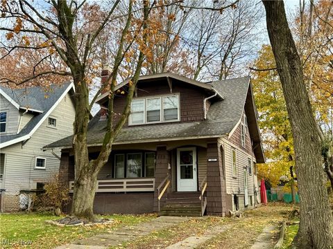 Homes For Sale - 469 Storer Avenue<br/> Akron, OH 44320