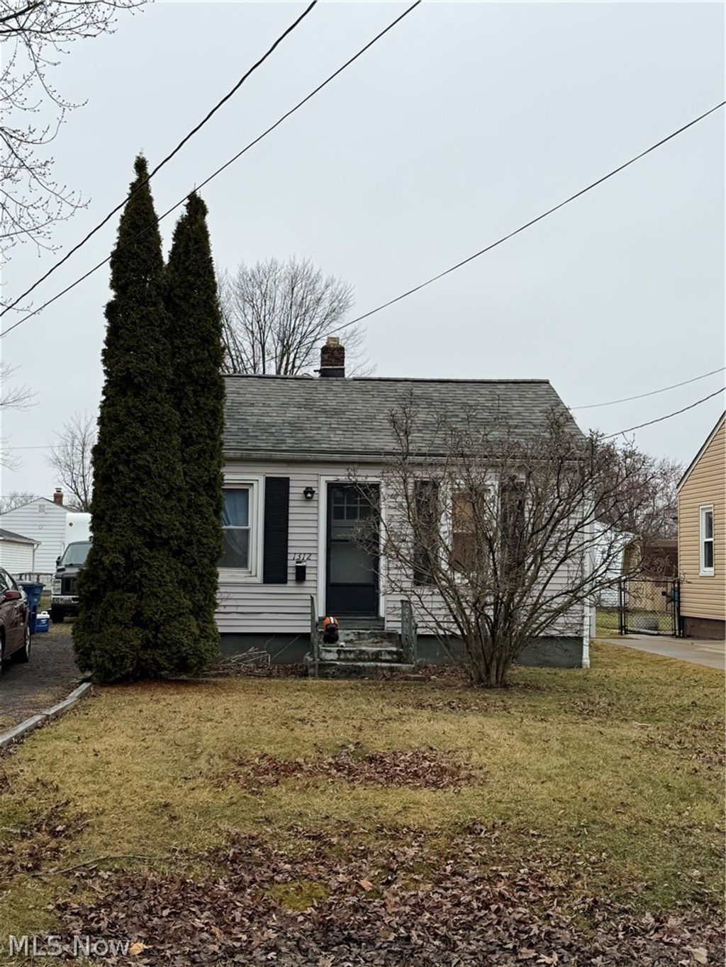 Photo of 1312 E 349th Street, Eastlake, OH 44095 (MLS # 5190922)