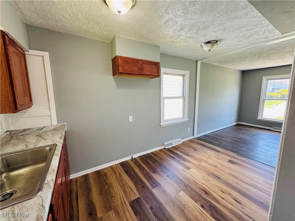 4396 E 156th Street, Cleveland, Ohio image 6