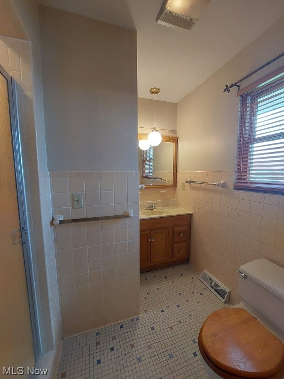 Dixon Heights - Residential