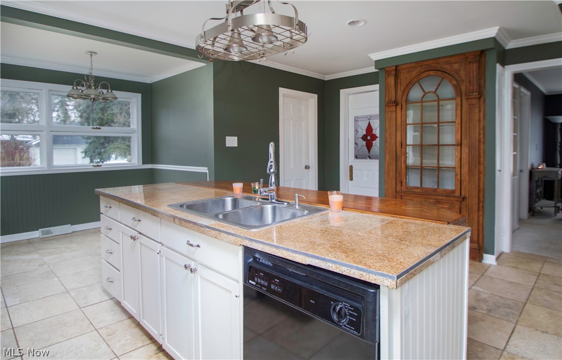 Blewitt 02 - Residential