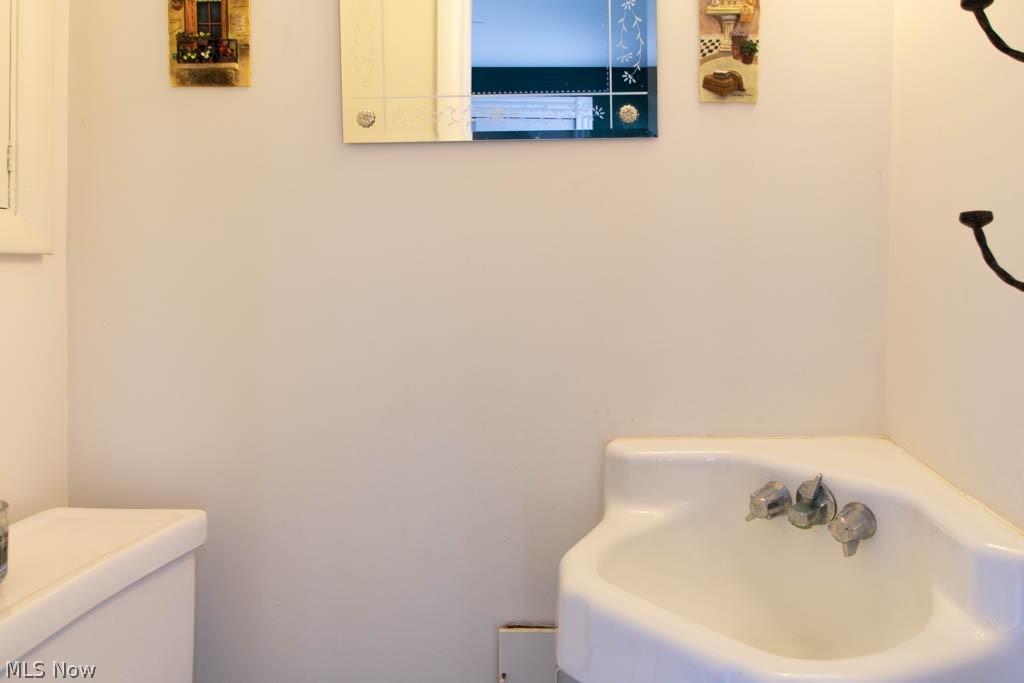 Blewitt 02 - Residential