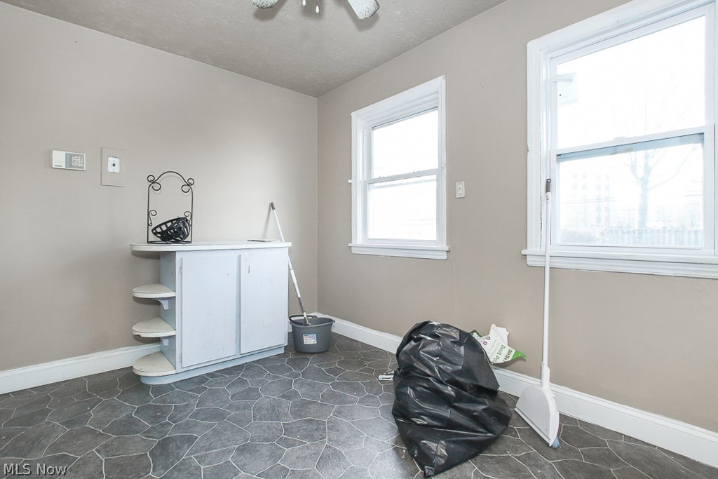 Gore Euclid Ave - Residential