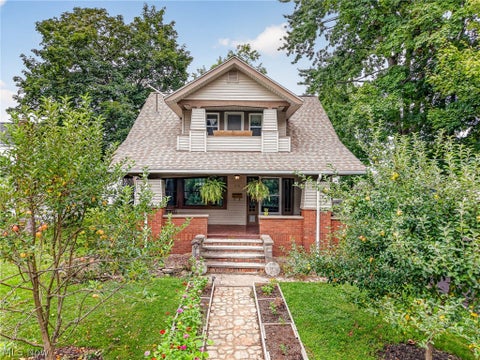 Homes For Sale - 278 Prospect Road<br/> Berea, OH 44017