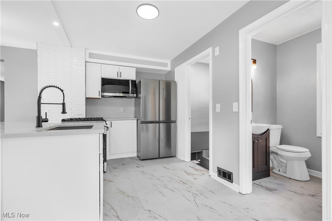 Renwood - Residential
